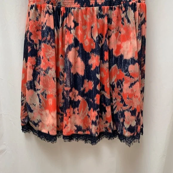 INC Skater Skirt size small - Picture 7 of 8